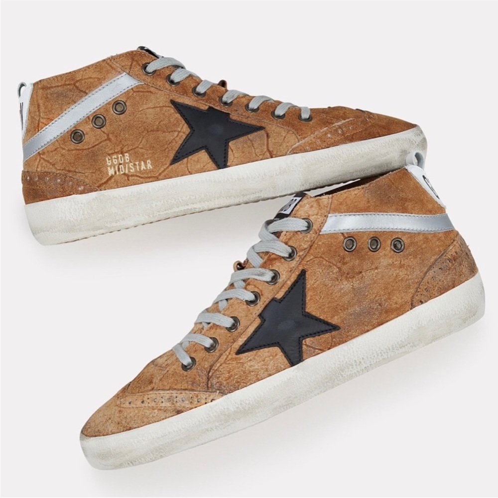 SOLD/⭐️Golden Goose Size 37 Midstar⭐️🍁🍂